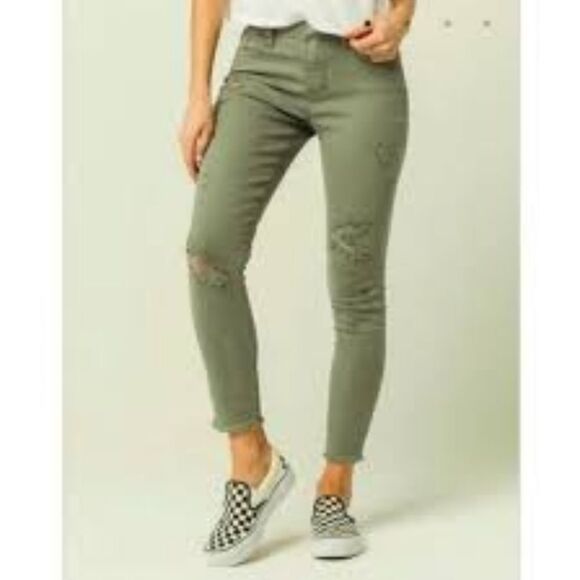 EUC Free People Green Rugged Skinny Ankle Jeans - Picture 1 of 10